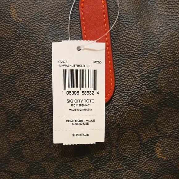 Coach Signature City Tote - Picture 10 of 10